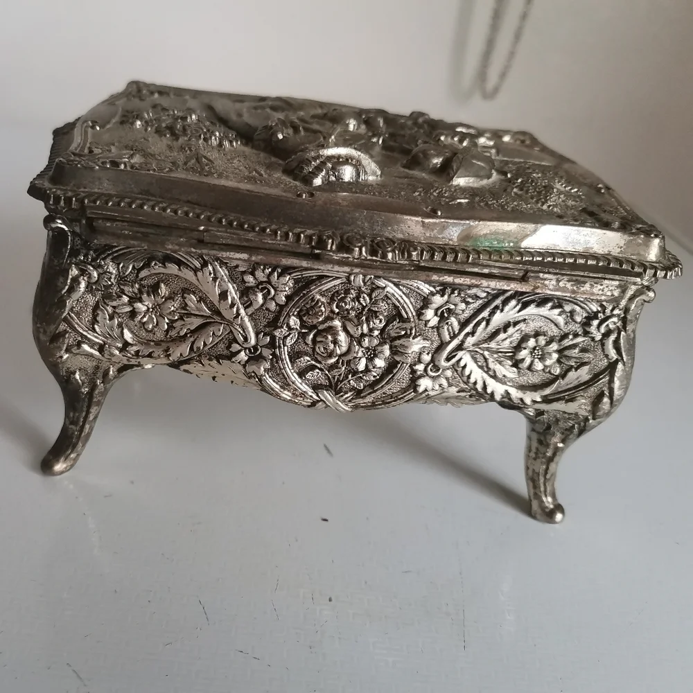 Vintage Silver plate Footed Trinket Jewelers Box with Velvet Lining